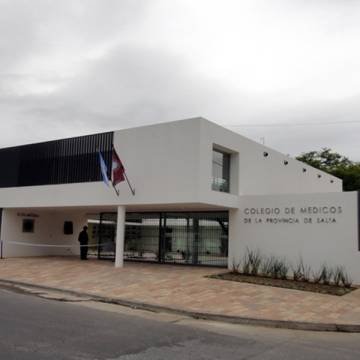 Médicos: Convocatoria por Especialidades