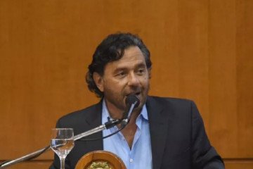 Sáenz rechazó el artículo 44 de la reforma laboral