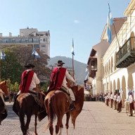 Cambio de Guardia en el Cabildo Histórico