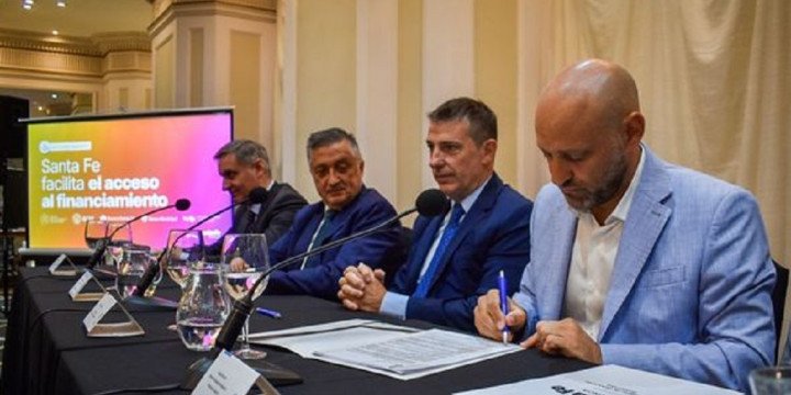 Pymes: Santa Fe activa líneas de crédito