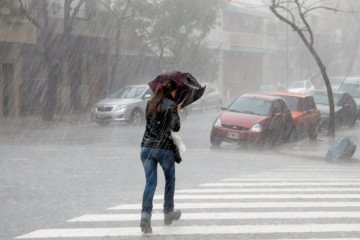 Alerta por tormentas fuertes en toda la provincia