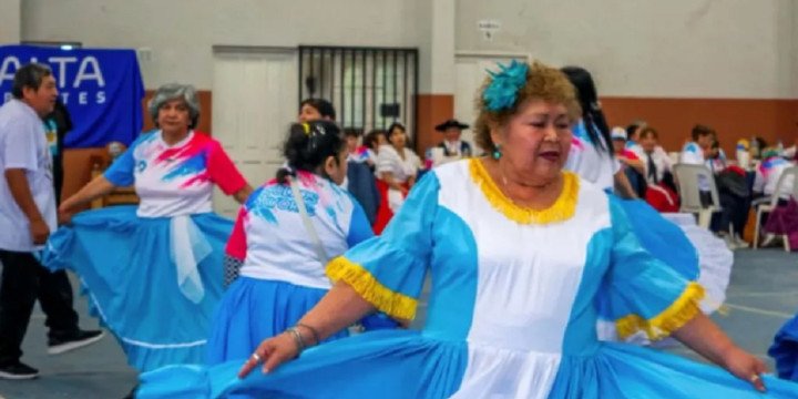 Jornada para adultos mayores en Ballivián