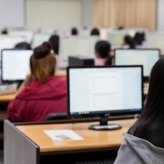 Salta impulsa la formación de talento tecnológico