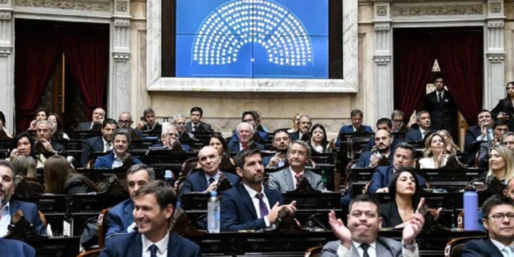 Diputados abrió plan de retiros voluntarios