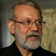 Irán confirma la muerte de Ali Larijani