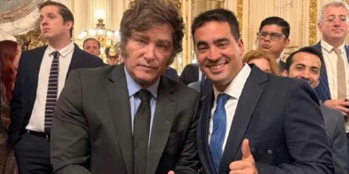 Adrián Ravier nuevo vocero presidencial