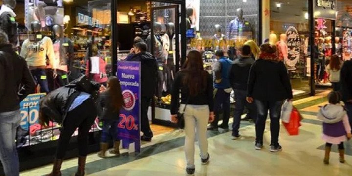 Las ventas minoristas pyme cayeron 3,8%