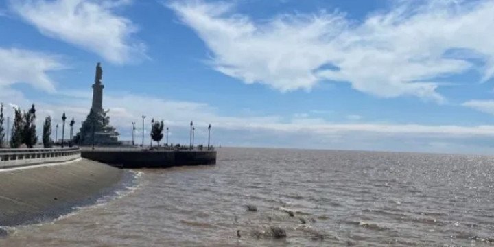 Puertos paralizados por un decreto