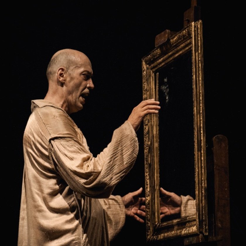 Habitación Macbeth: En Casa de la Cultura