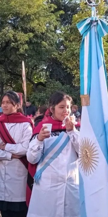 Día de la Bandera: Alumnos de 4º le prometen lealtad