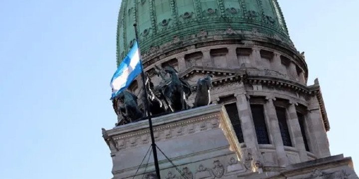 Milei envía al Congreso la reforma electoral