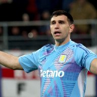 Dibu Martínez atajará ante Argelia