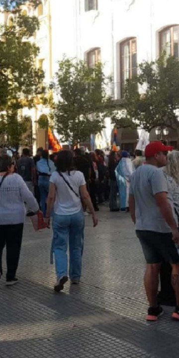 Salta marchó contra la Ley de Propiedad Privada