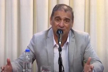 Mangione sufrió un accidente en moto