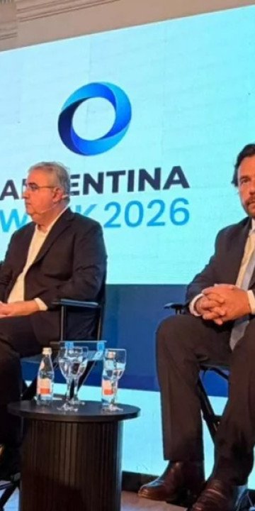 Sáenz disertó en el panel 