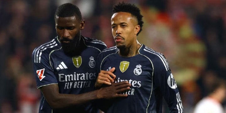 Nueva lesión complica a Carlo Ancelotti