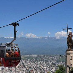  Los teleféricos San Bernardo y Ala Delta reciben a 2000 visitantes por día