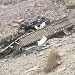 Mendoza: un camionero desbarrancó