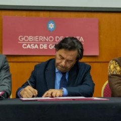 Sáenz anunció un paquete de medidas de estímulo económico