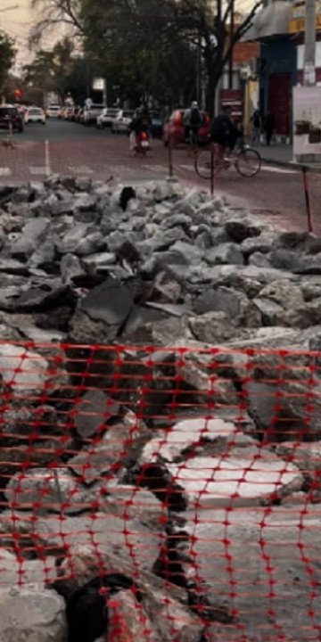 Corte de tránsito en calle 12 de Octubre por obras