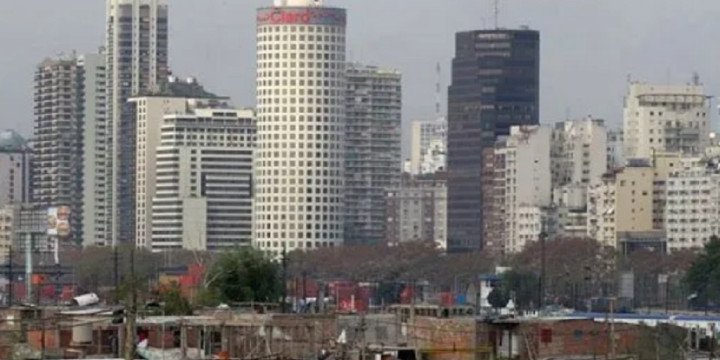 La pobreza de CABA bajó al 21,1%, 