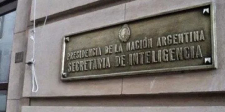 Insisten tratar el DNU de la SIDE