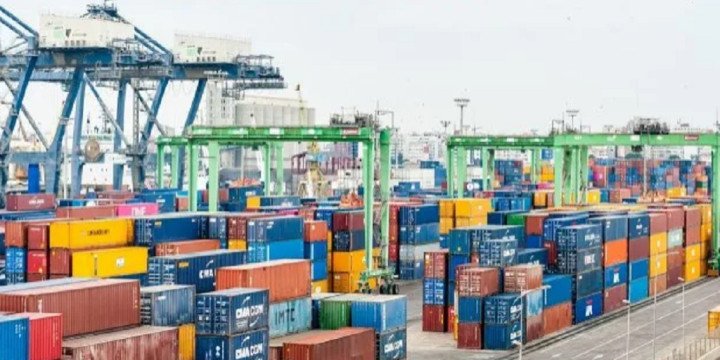 Superávit comercial se redujo en febrero