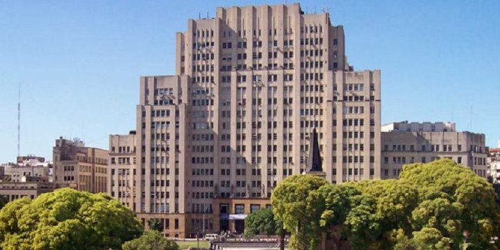 Gobierno ratificó la paritaria universitaria