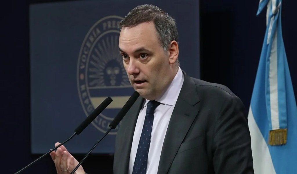 Adorni brindará su primer informe ante Diputados