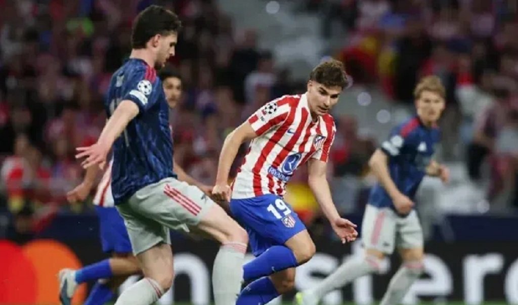 Atlético Madrid y Arsenal empataron 1-1 