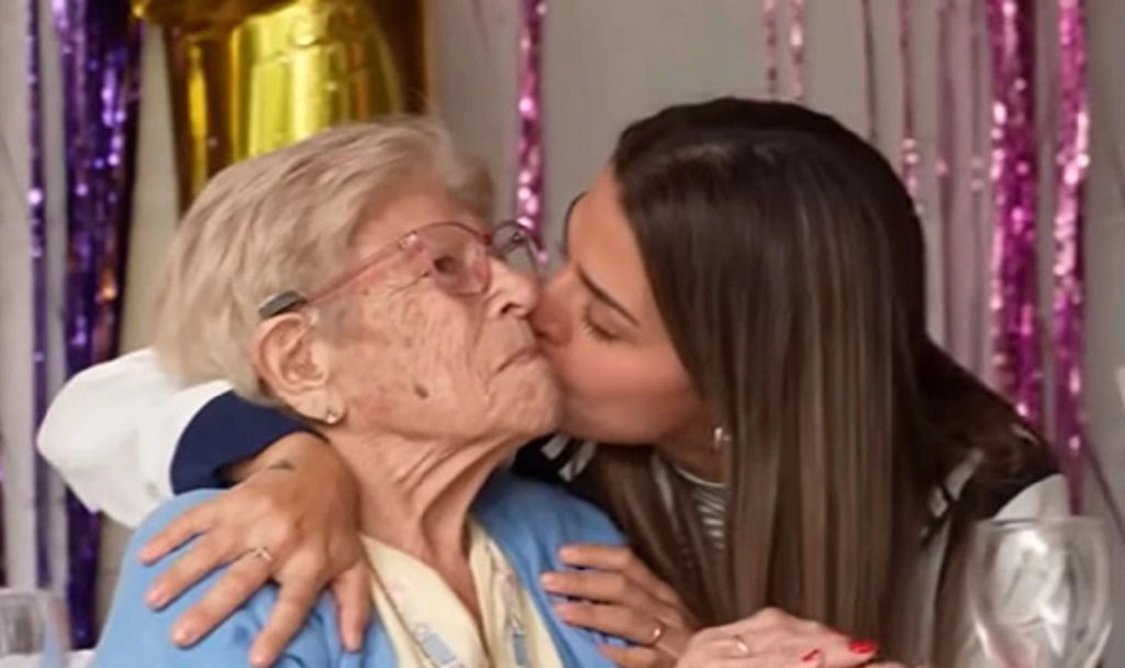 Eugenia Quevedo presentó "El patio de la nona"