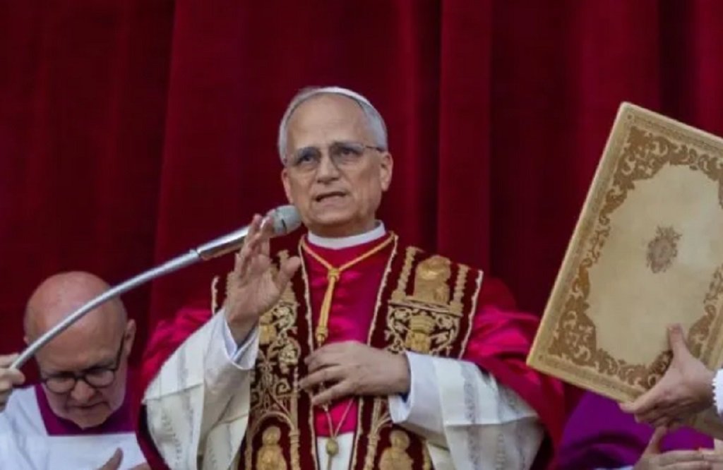 El papa llamó en Pascuas a "elegir la paz"
