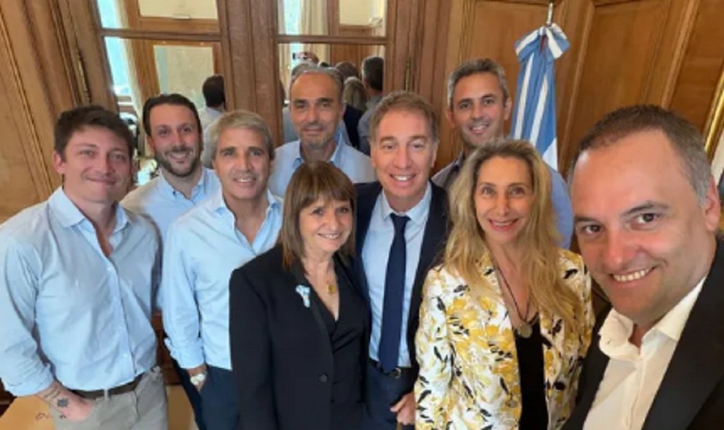 Se reunió la mesa chica del Gobierno