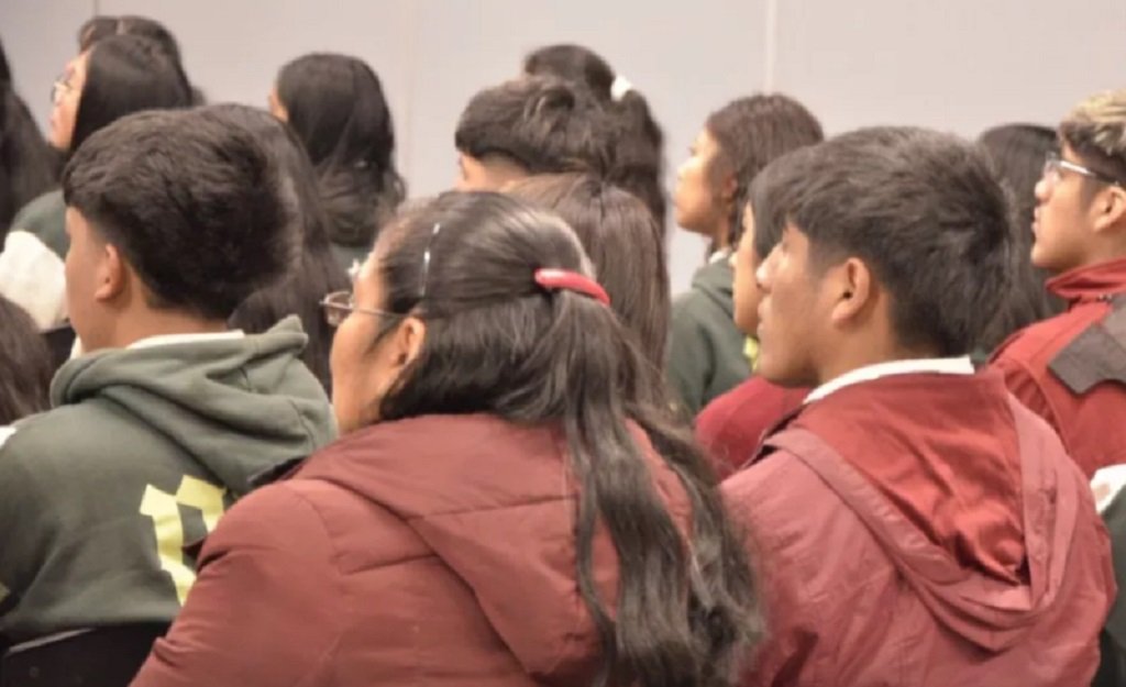 Estudiantes se capacitarán en la industria del litio en Salta