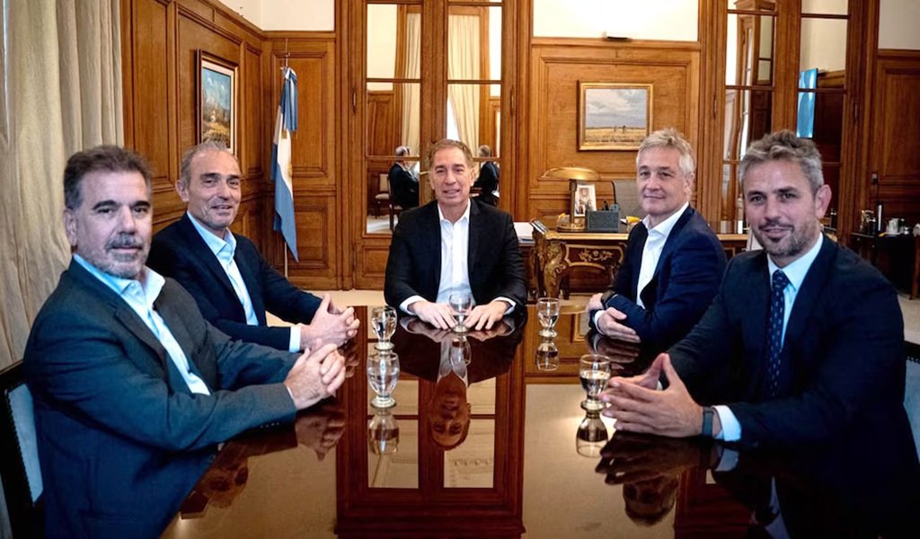 El Gobierno busca más aliados legislativos
