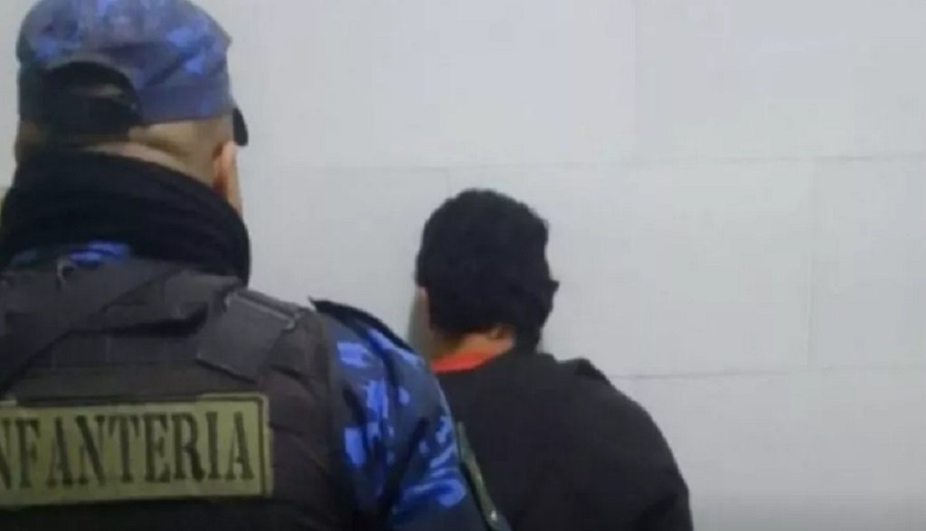 Demoraron a 20 personas con pedido de captura