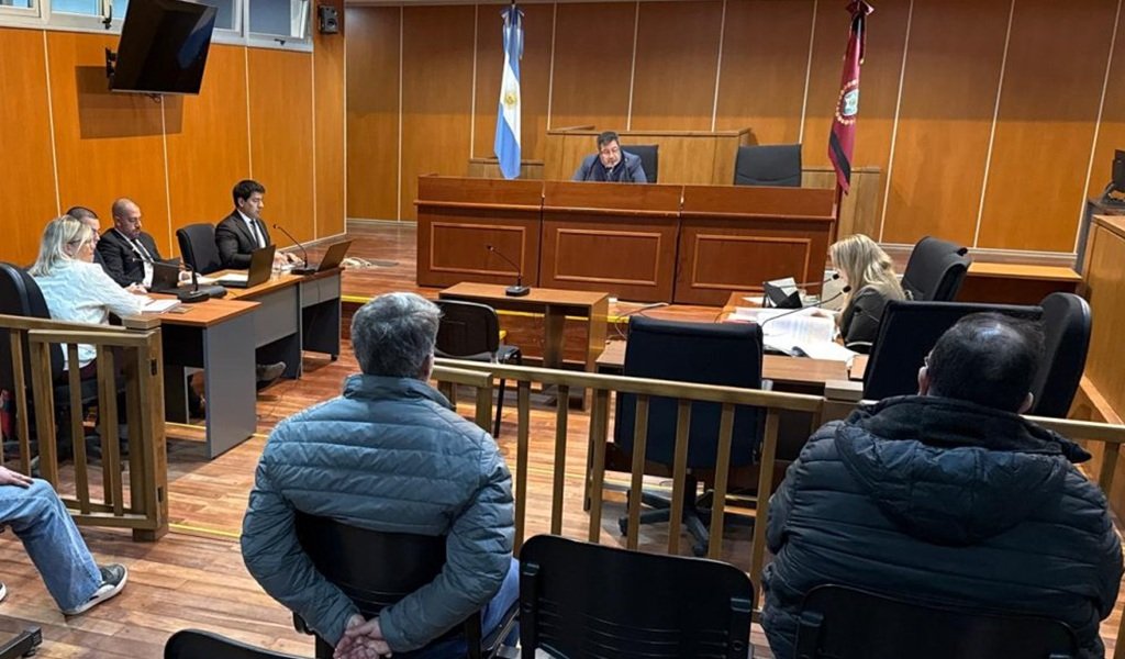 Juzgan a un abogado salteño por tres causas