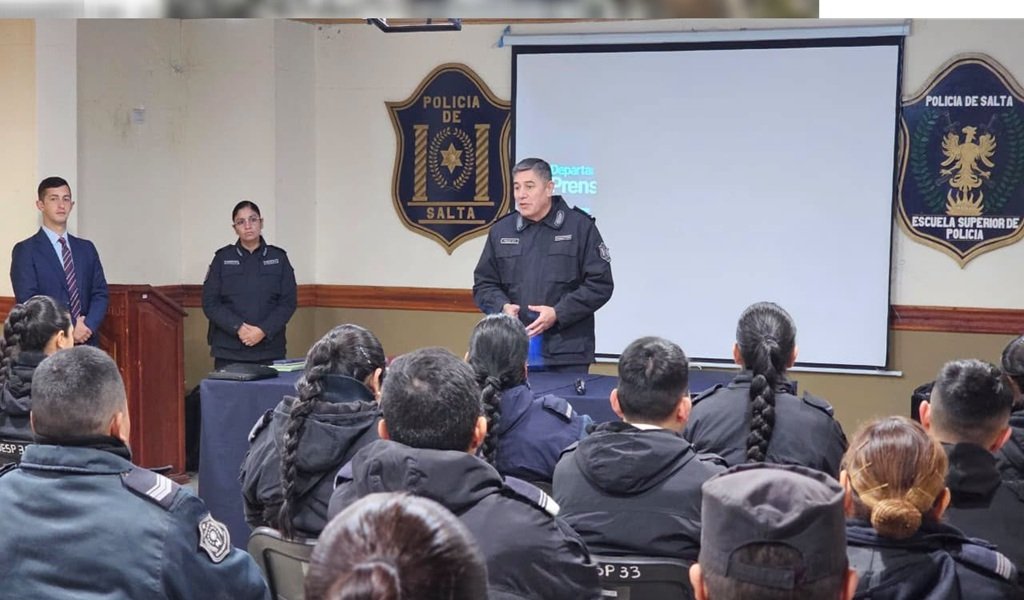 Taller sobre videos para la Policía de Salta