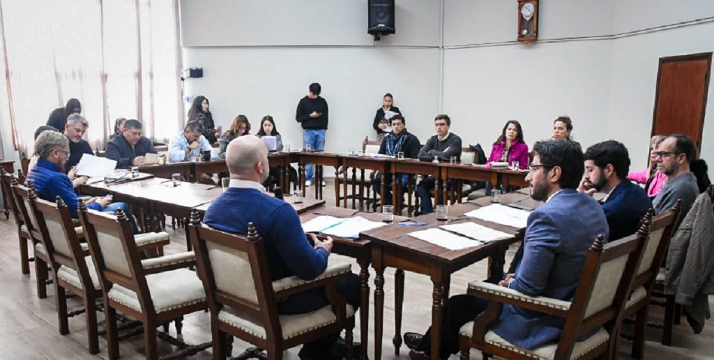 Buscan agilizar el sistema de pago de multas de tránsito