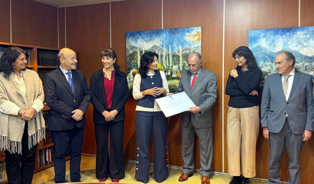 Reconocieron la trayectoria del juez Ángel Longarte