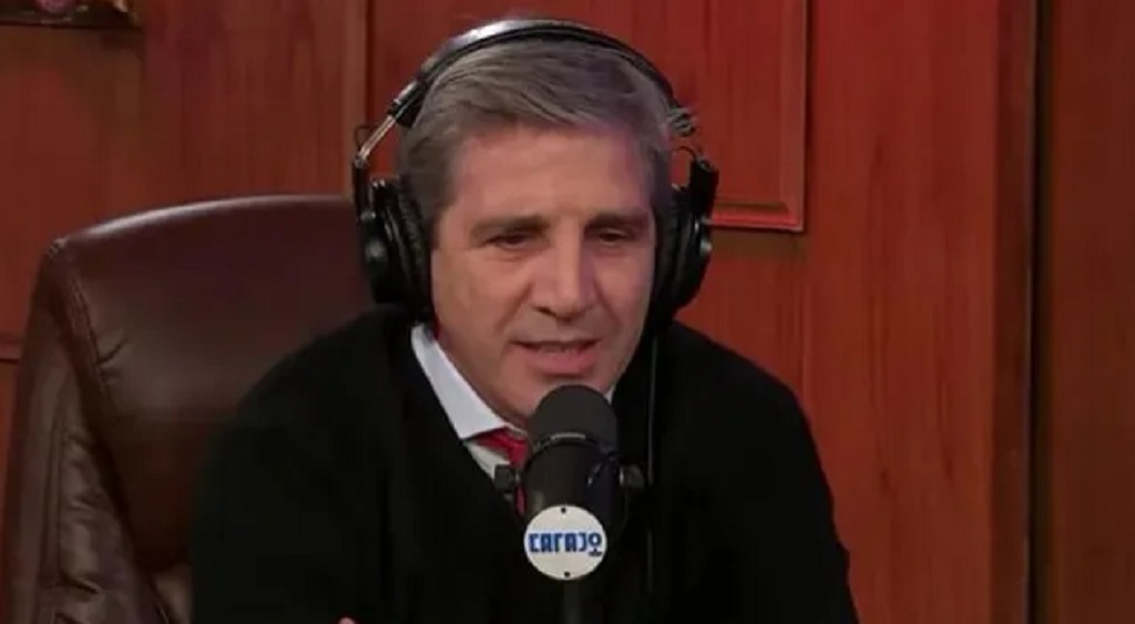 Caputo habló sobre la situación económica