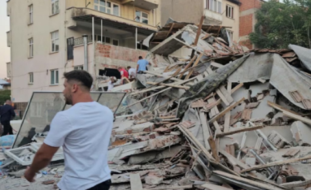 Fuerte sismo en Turquía