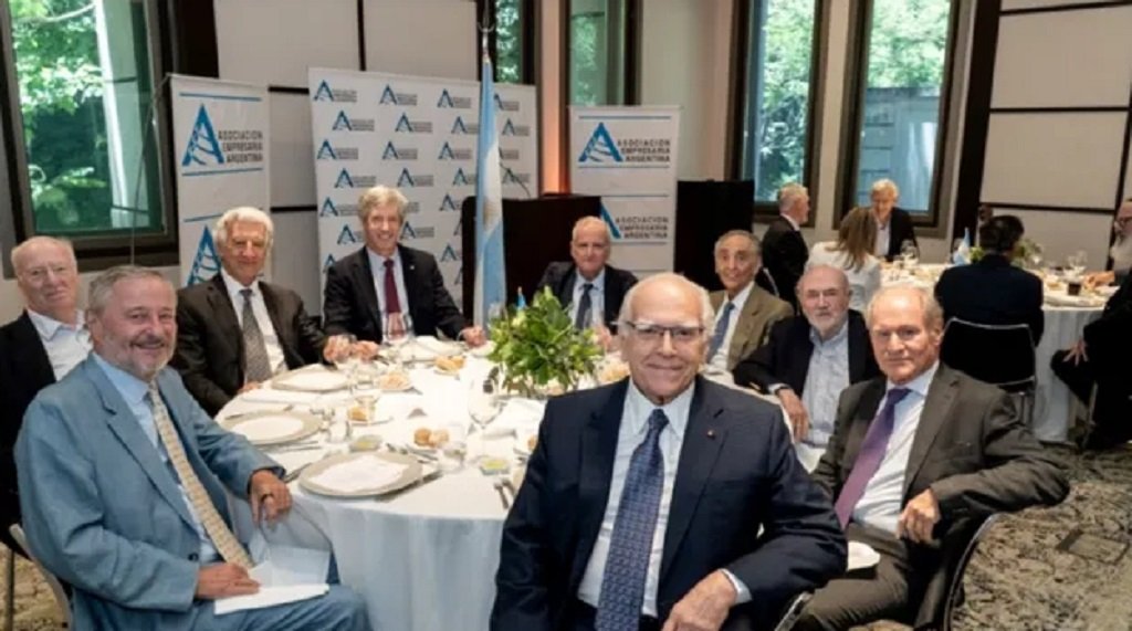 La AEA recibió al presidente del Banco Central