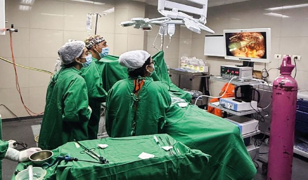 Novedosa intervención quirúrgica en el Materno Infantil