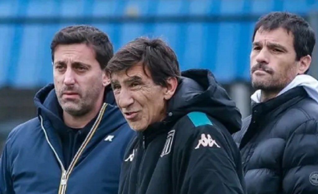 Gustavo Costas define su futuro en Racing