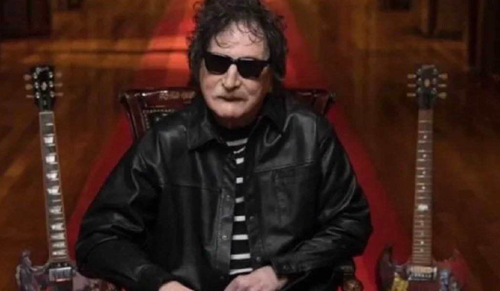 Triple homenaje de Charly en Bs. As. 