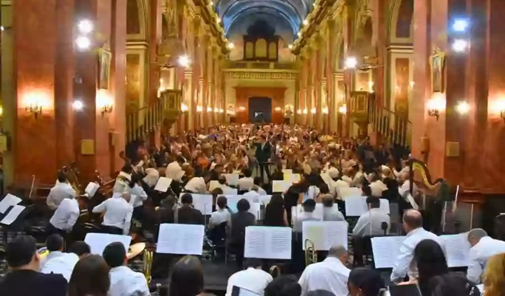 Comenzó el Ciclo &quot;Salta de Fiesta&quot;