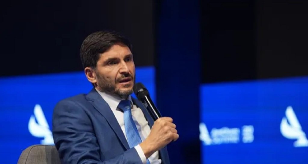 Santa Fe colocó deuda por u$s800 millones 