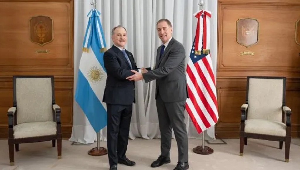 Santilli recibió al embajador de EEUU