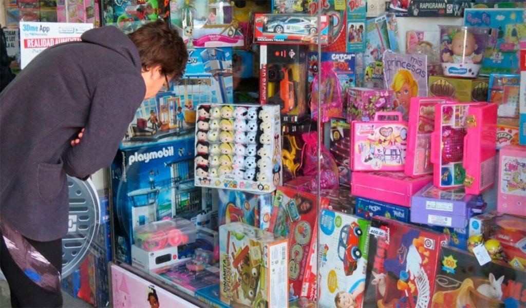 Leve repunte de ventas por Navidad en comercios